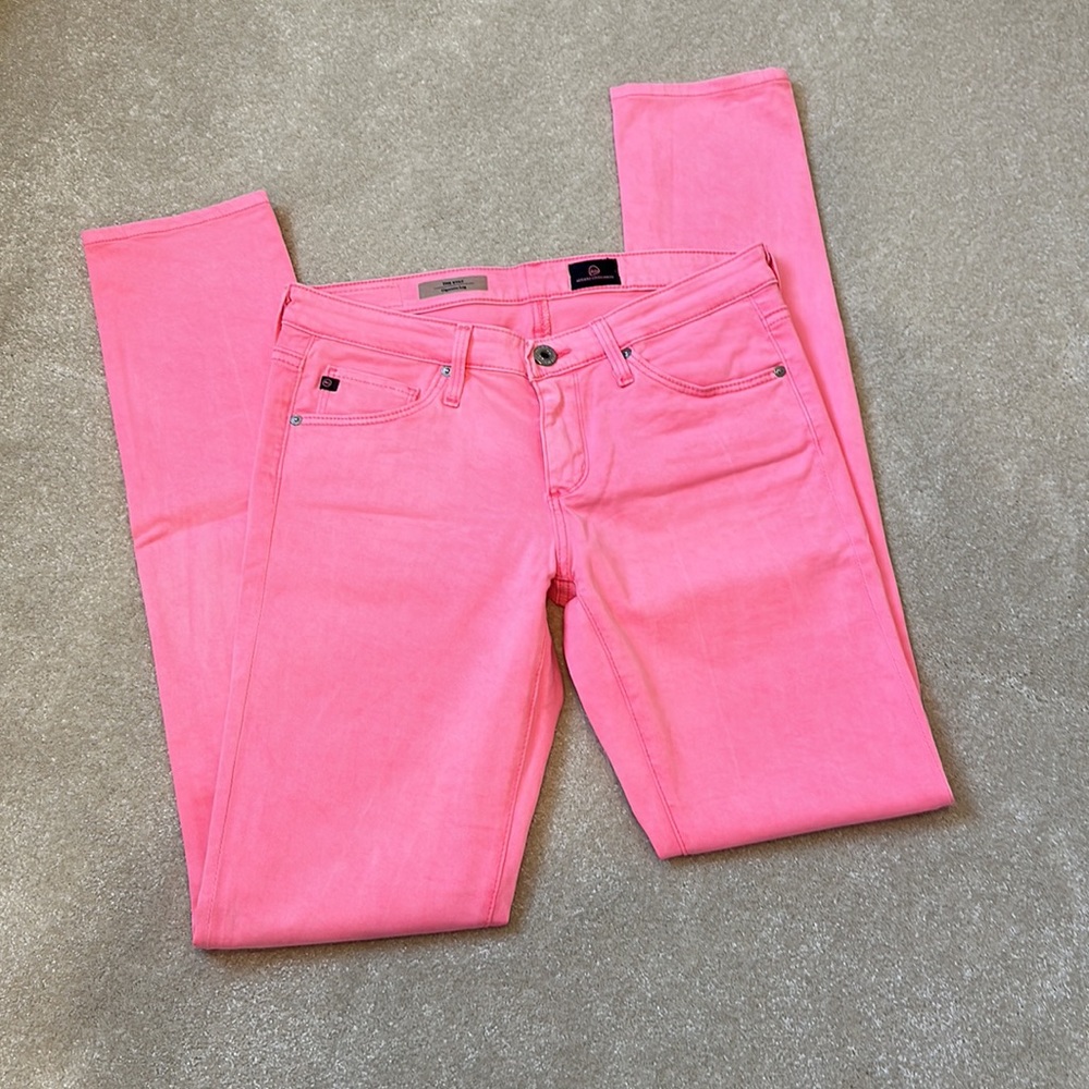 AG Adriano Goldschmied The Stilt Cigarette leg size 26R neon pink pants